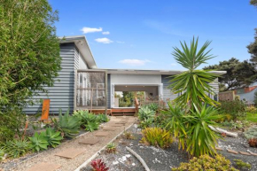 Pohutukawa Peace - Mangawhai Holiday Home